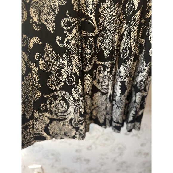 New Chico’s Dress Size 2 Large Animal Print Snake Black Swing Trapeze 051 - Picture 4 of 8